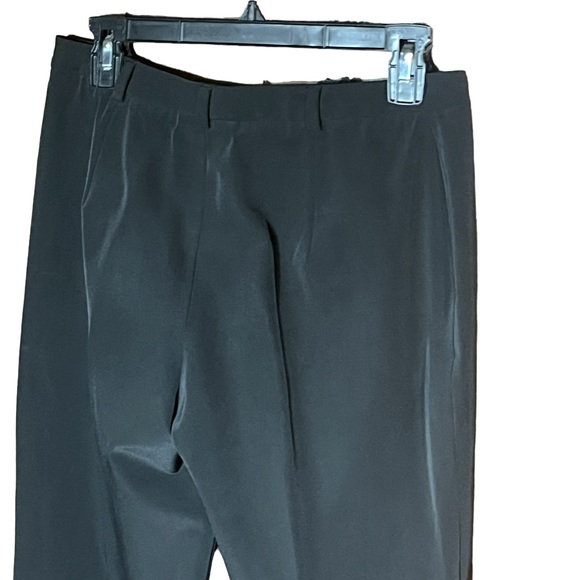 BURBERRY BLACK POLY ELASTANE BLEND STRETCH PANTS IN VERY GOOD CONDITION (6) - Picture 8 of 13